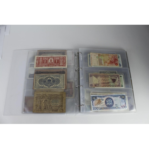 944 - World (139 plus 19 chinese coupons), a collection in album including Portugal 5 Escudos 1919 and 192... 