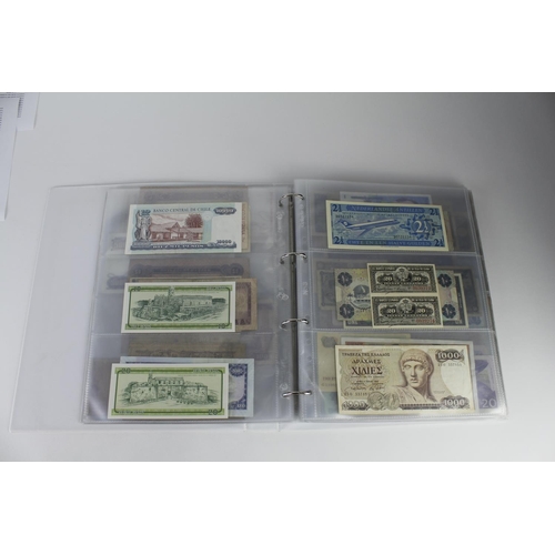 944 - World (139 plus 19 chinese coupons), a collection in album including Portugal 5 Escudos 1919 and 192... 