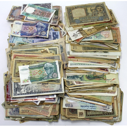 972 - World (over 800), a large group of mixed world notes, many countries represented, some currency seen... 