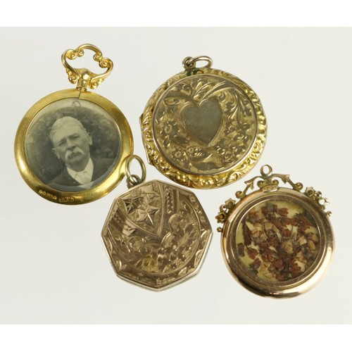 192 - Four 9ct photo lockets / pendants all with photos in them. Total weight 19.1g