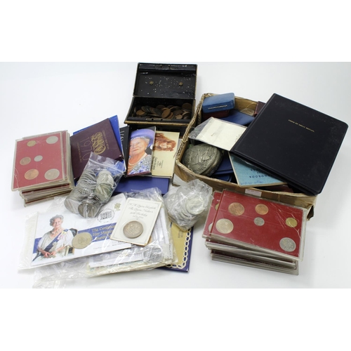 1727 - GB & World coins, sets and misc., large quantity in two boxes. Includes Royal Mint material, silver ... 