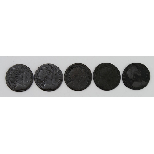 1740 - GB Farthings (5) William & Mary & William III: 1694 x3 Fair to Fine, 1696 Fair, and 1698 date in leg... 