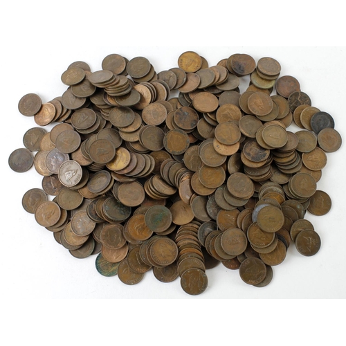 2362 - GB Farthings (approx 425) All seem to be George VI mixed grades GF - GEF