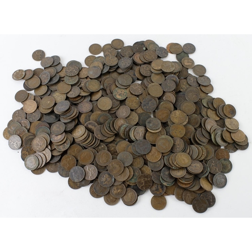 2364 - GB Farthings (aprox 580) All seem to be George V mixed grades with some EF