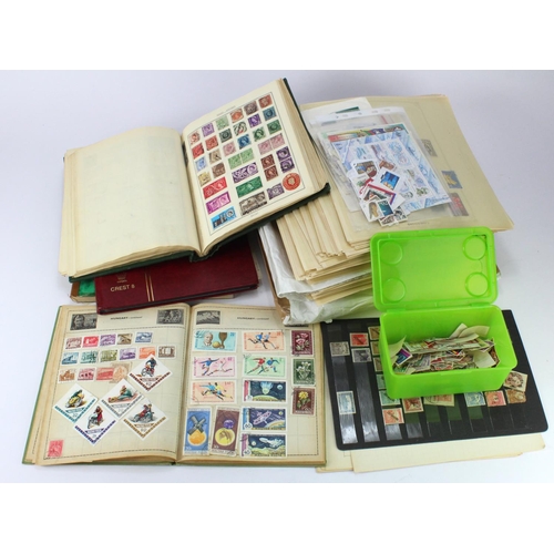 149 - Large box of mixed material, mainly foreign, loose, on leaves, in albums / stockbooks, etc. (Qty) Bu... 