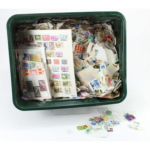 158 - Large plastic crate containing many 1000's of World-wide off paper stamps, a real sorter lot ! (Buye... 