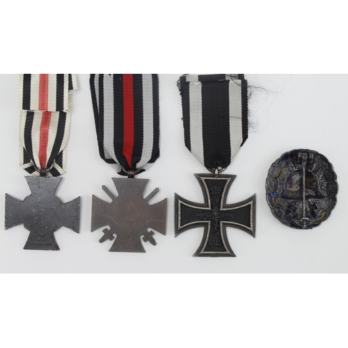 2187 - WW1 German medals inc 2nd class iron cross and wound badge.