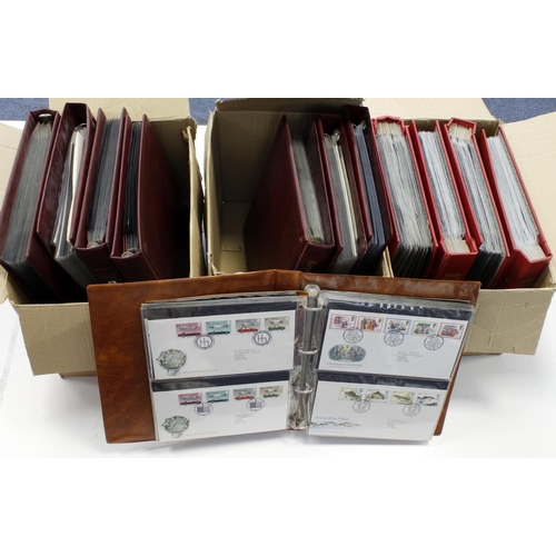 227 - GB Decimal FDC collection c1971-2003 in 12x loose leaf albums, in three cartons. Includes HV's to £1... 