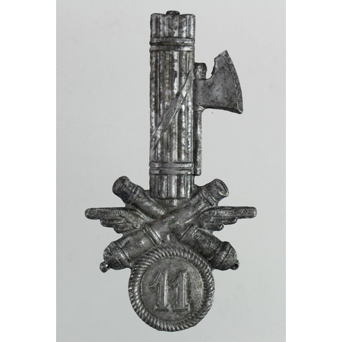 2454 - Italian M.V.S.N Black Shirt Artillery Militia Badge.