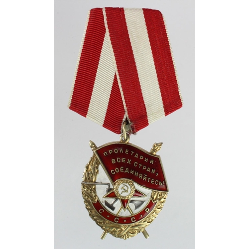 2628 - Russian Order of the Red Banner number 374243 with research, awarded to Captain of Technical corps V... 