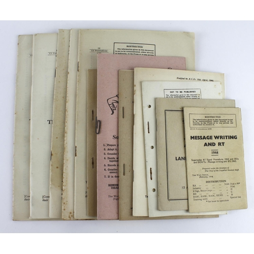 2780 - WW2 military training booklets most dated 1944 on various subjects.