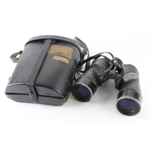 2784 - WW2 pair of 1945 dated Canadian 7x50 binoculars in their black leather case.