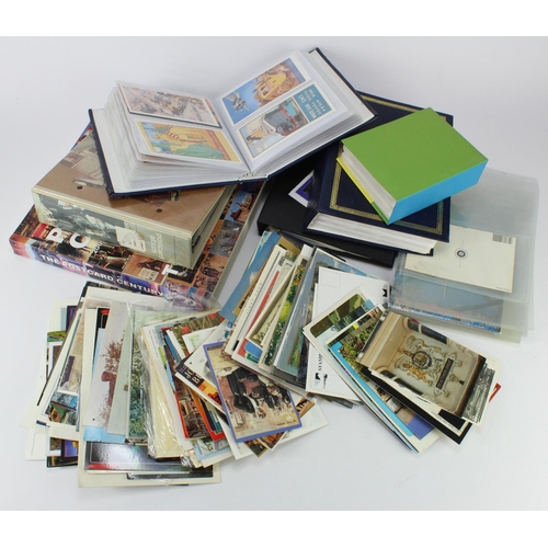 322 - Large box of modern material in binders and loose, inc Transport (Dalkeith). Clean lot (Qty) Buyer c... 