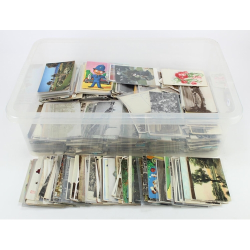 352 - Original general mixture, vintage & modern, housed in large plastic crate. (approx 1620 cards)   Buy... 