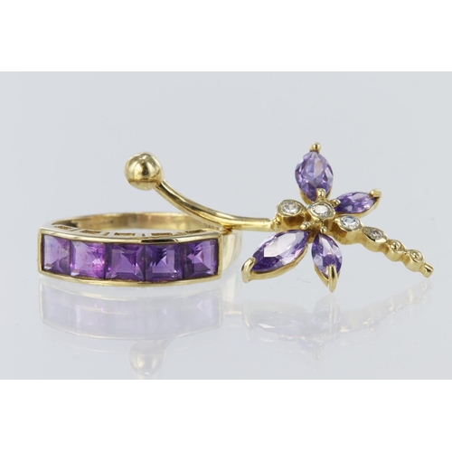 246 - 9ct yellow gold ring set with five princess cut amethysts measuring approx. 4mm x 4mm, in a channel ... 