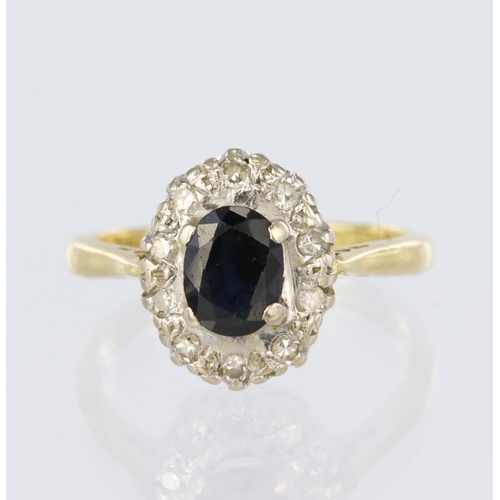 60 - 18ct Gold Sapphire and Diamond Ring size G weight 2.9g