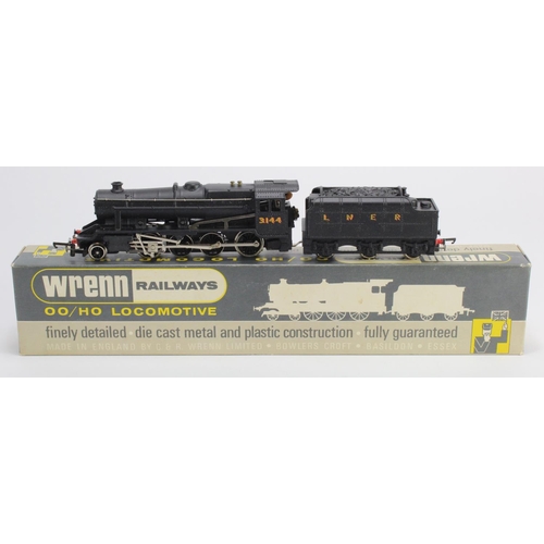 194 - Wrenn OO gauge '2-8-0 Class 8F LNER Black' (W2240) locomotive, contained in original box