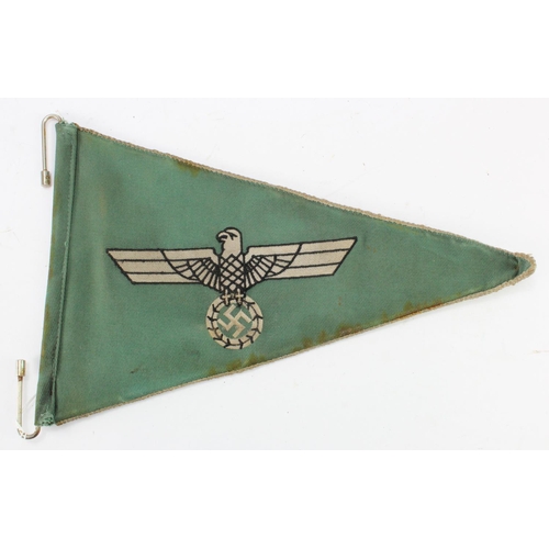 1606 - German 3rd Reich Officers Car Pennant.