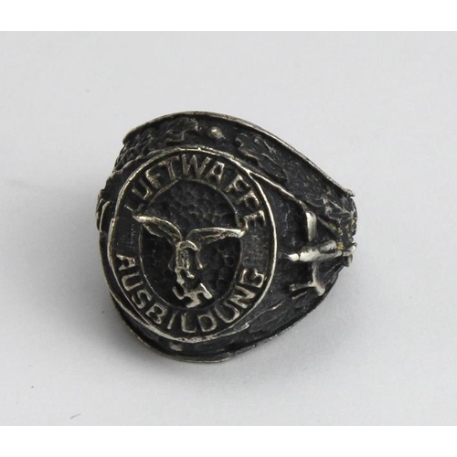 1680 - German Luftwaffe Pilots silver ring, 