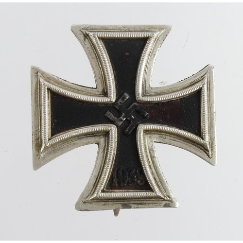 1696 - German nazi 1st class iron cross maker marked 