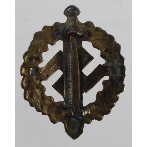 1743 - German Nazi SA Sports badge in gold