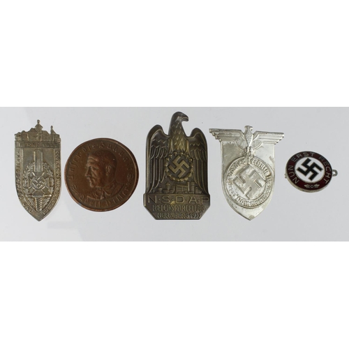 1761 - German NSDAP Political badges assorted