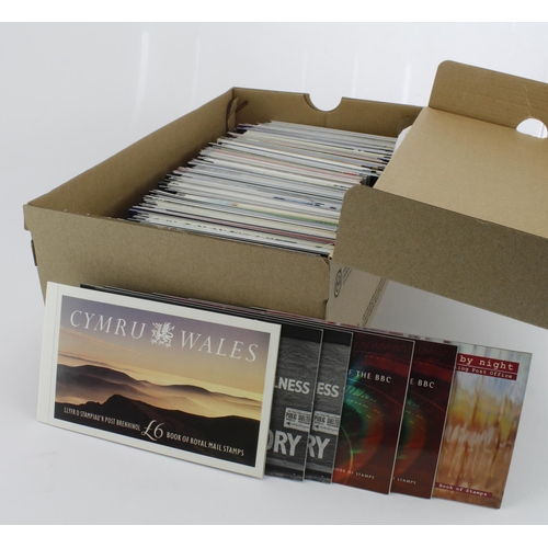 876 - GB - large Prestige Booklet collection in a shoebox, approx 164 x booklets from 1992 Wales to very r... 