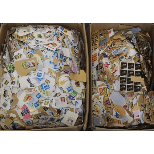 884 - GB - on paper kiloware, dry stored for approx 20 years. Ex Charity mix, approx 24kg of definitives a... 