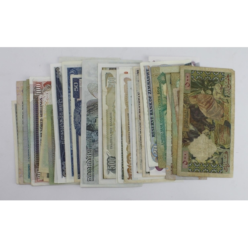 1056 - World (65), an interesting lot including Algeria 500 Francs 1958, Yugoslavia 50 Dinara 1946, Scotlan... 