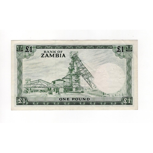 1079 - Zambia 1 Pound issued 1964, serial B/13 544371 (TBB B102a, Pick2a) pinholes, VF