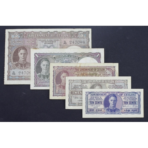 587 - Ceylon (5), a group of King George VI notes, 5 Rupees dated 1st March 1949, 1 Rupee dated 4th August... 