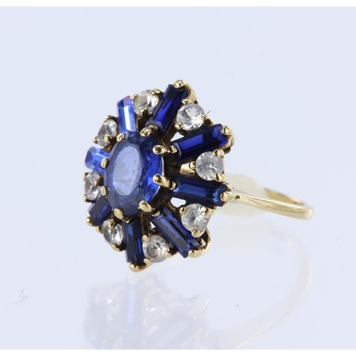 134 - 9ct yellow gold blue and white paste cluster ring, finger size M, weight 3.6g