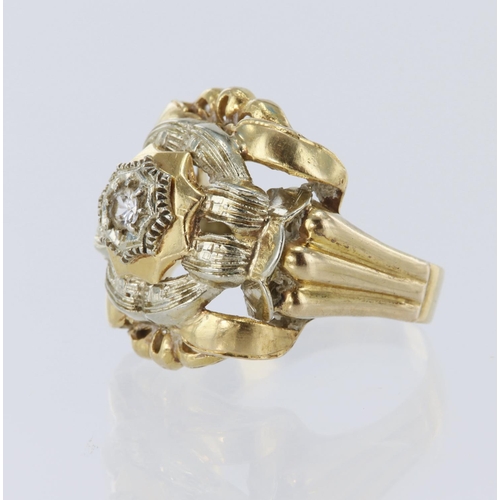 202 - Tests 18ct yellow gold ring, set with a CZ, table diameter 21mm x 24mm, finger size T, weight 6.4g.