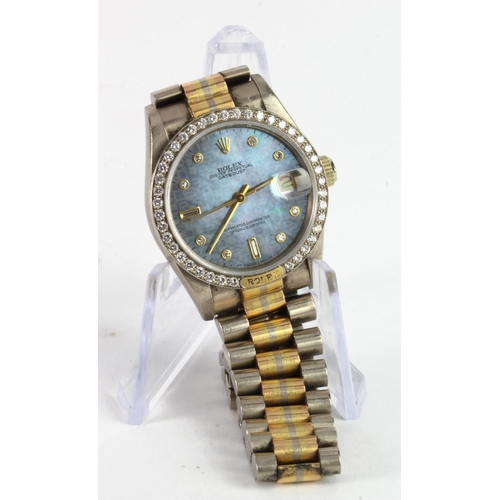 641 - Ladies mid-size Rolex Oyster datejust. The blue dial with diamond dot markers, date aperture at 3 o'... 