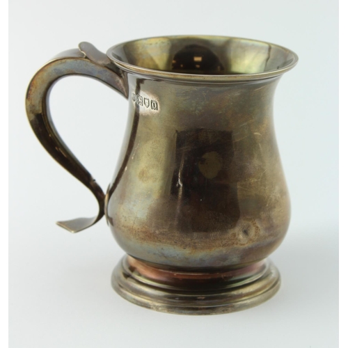 833 - Silver cup with single handle, hallmarked 'TB&S, London 1909', height 95mm, weight 5.5oz. approx.