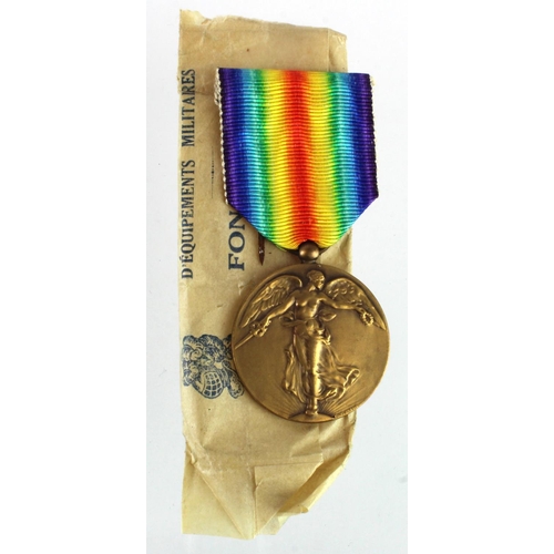 1105 - Belgium WW1 Victory medal, in original Fonson Brusselles wrapper, unusual.