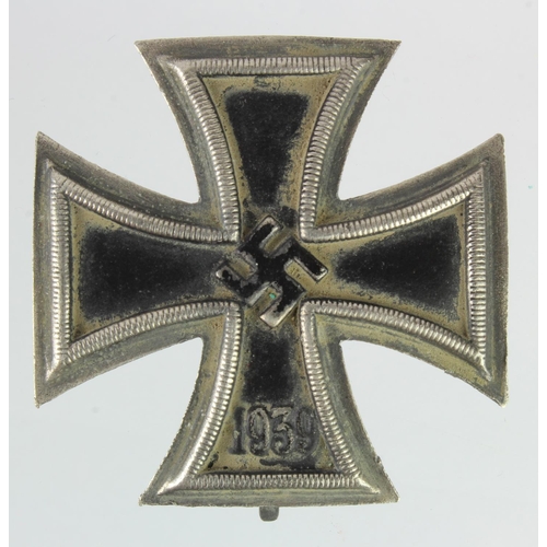 1355 - German Nazi private purchase solid construction Iron Cross 1st class.