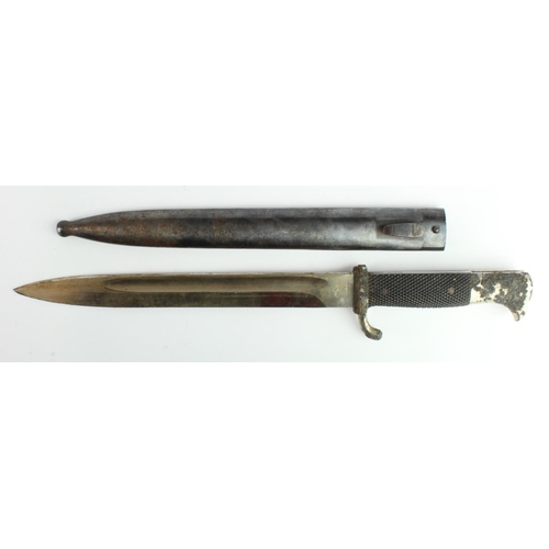 1916 - German Wehrmacht bayonet Paul Seilheimer Solingen maker marked blade, some loss of finish.
