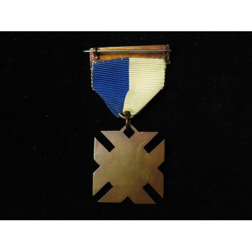 872 - Boys Brigade bronze Cross for Heroism - probably pre 1941 (blue & white ribbon) original but not nam... 