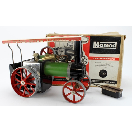 66 - Mamod live steam TE1 traction engine, burner & back box present, contained in original box (sold as ... 