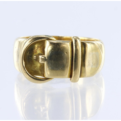 57 - 18ct yellow gold buckle ring, hallmarked London 1990, buckle 11.5mm, width finger size T/U, weight 1... 