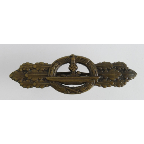 223 - German Nazi Submarine Front Clasp, bronzed, marked 'Entwurf Peekhaus Ausf Schwerin Berlin 68'.