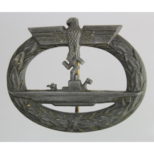 227 - German Nazi U-Boat badge, makers mark 'GWL'.