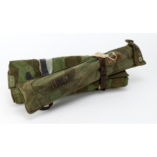 534 - Zeltbahn, Straps & Tent poles in Splinter pattern bag.