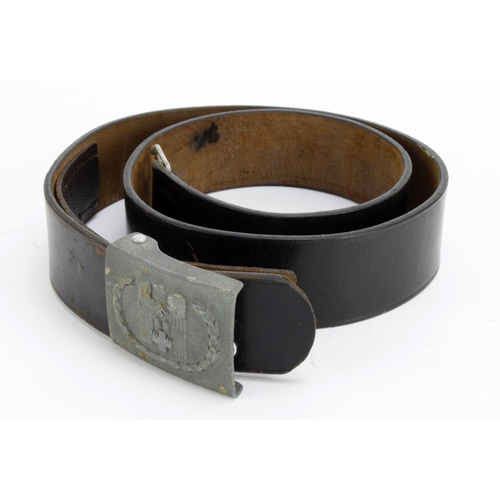 69 - German Medics Belt & Buckle. DAK