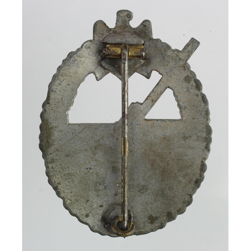 95 - German Nazi Coastal Artillery War Badge, maker marked 'DH'.