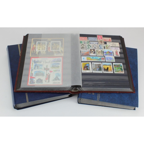 1103 - World mint or UM colln in stockbooks, includes Germany 3rd Reich, world-wide mini sheets, many Art i... 