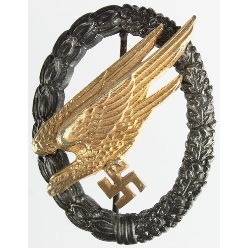 1743 - German Luftwaffe Parachutists war badge, Osang Dresden.