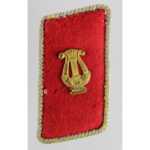 1759 - German Nazi band insignia collar tab.