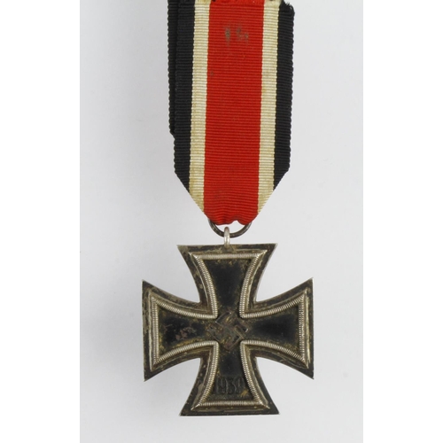 1768 - German Nazi Iron Cross 2nd Class, maker marked to ring